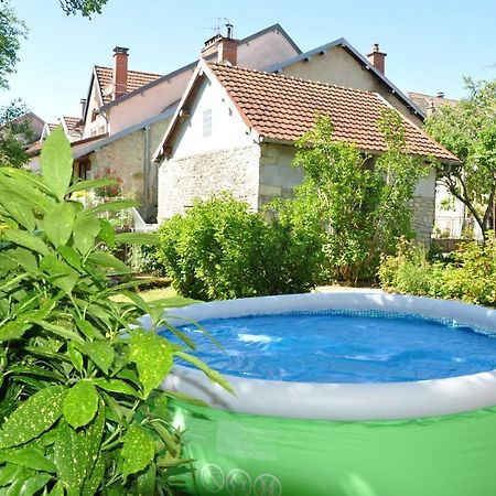 Maison Confortable Ornans + Jardin Ngoại thất bức ảnh