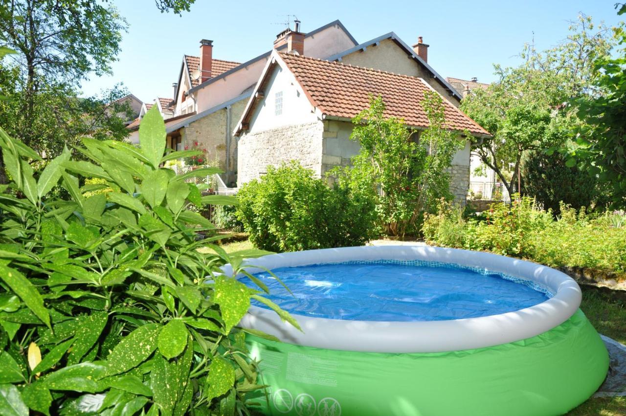 Maison Confortable Ornans + Jardin Ngoại thất bức ảnh